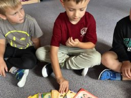 ZVONEČEK - ZÁŘÍ 2